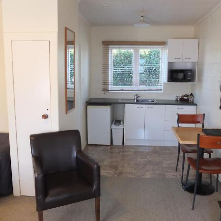 Colonial Court Motel ケンブリッジ エクステリア 写真